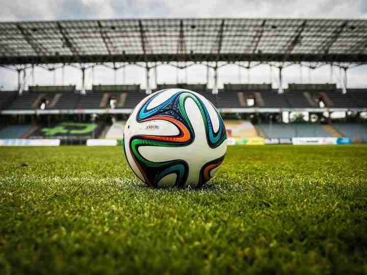 soccer ball stadium field 488700